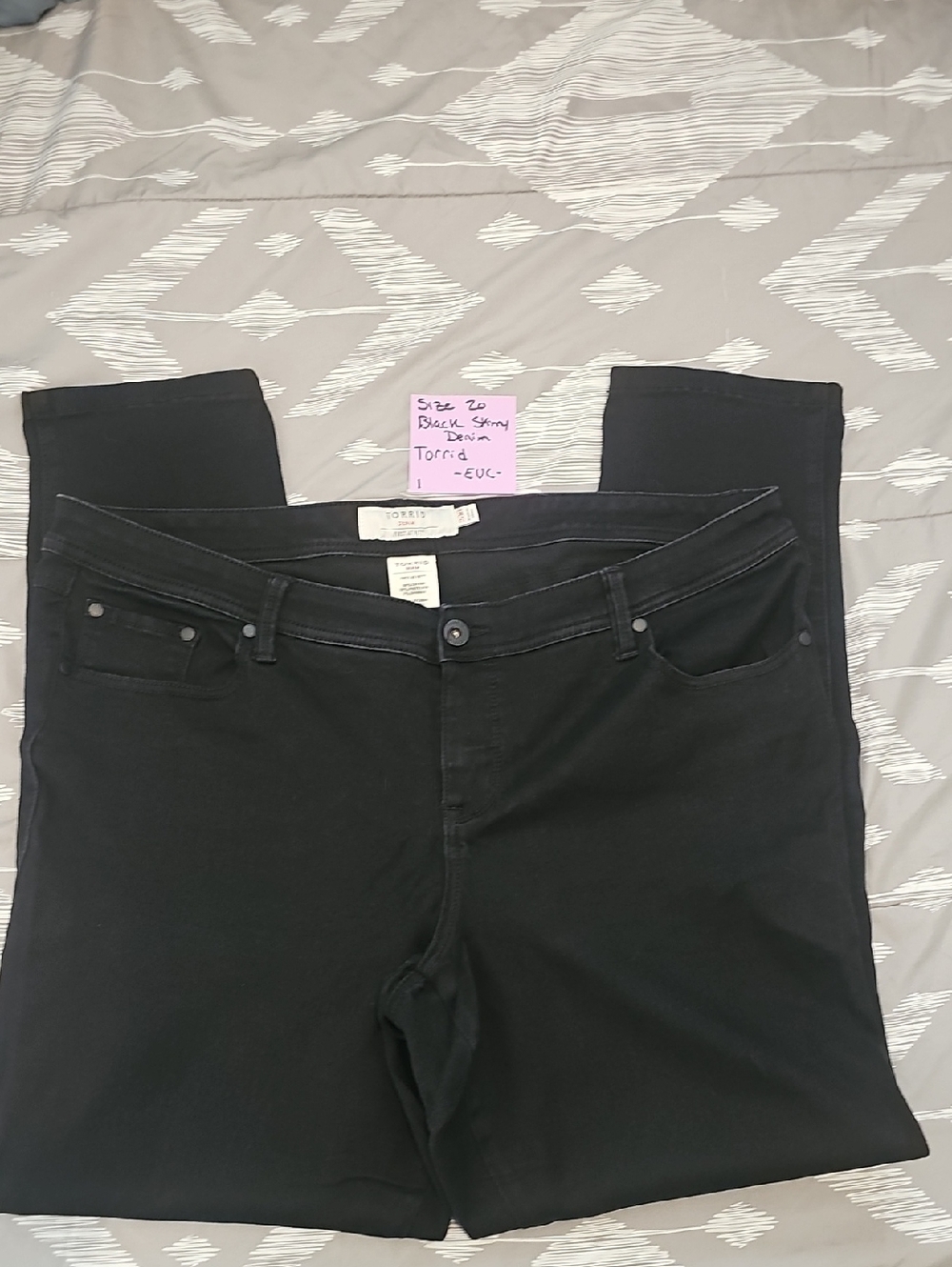 torrid Black Stretch Skinny Jeans